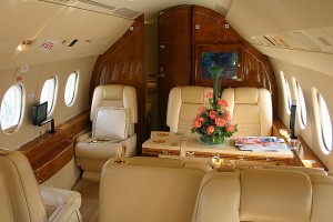 Falcon 2000 Corporate Jet Interior